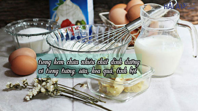 Trong kem tươi có nhiều chất dinh dưỡng có từ nguyên liệu làm kem như trứng, sữa, hoa quả Làm kem tươi để bán trong ngày hè